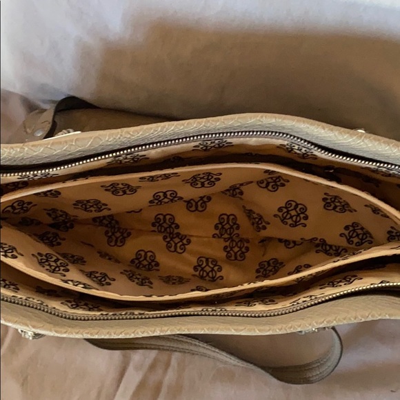 Purse - Picture 3 of 6